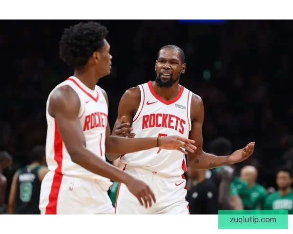 乌度卡盛赞杜兰特历史地位直追乔丹未来有望超越更多传奇巨星